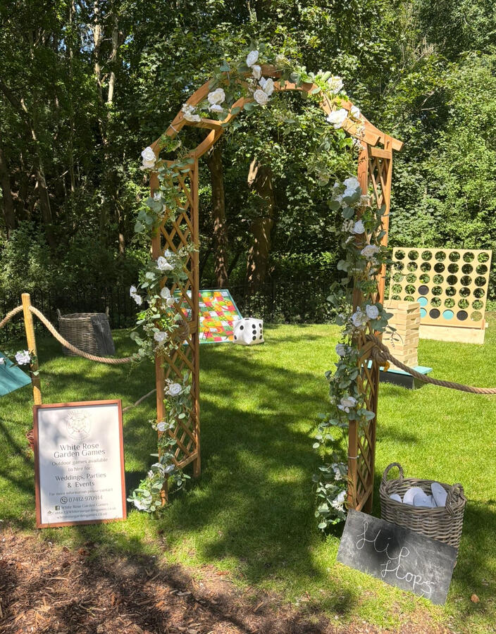 Entrance Arch &amp; Comfy Slippers